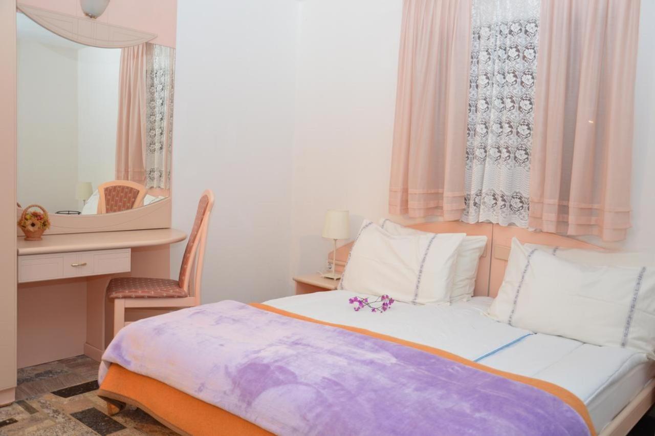 Nova Vas  Apartments Athena المظهر الخارجي الصورة