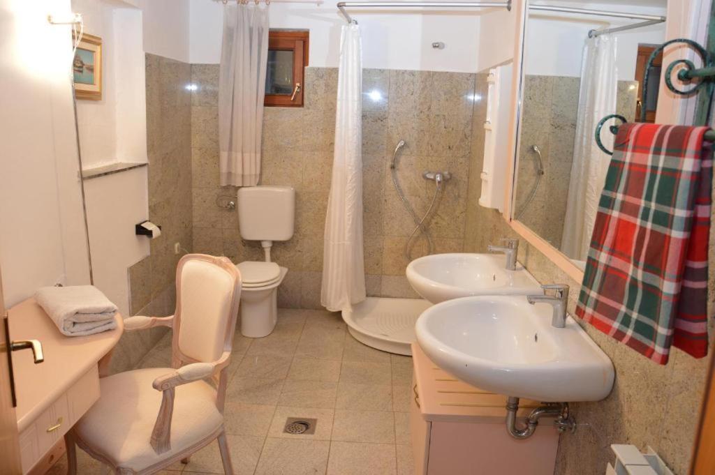 Nova Vas  Apartments Athena المظهر الخارجي الصورة